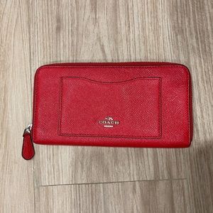 Coach accordion zip wallet